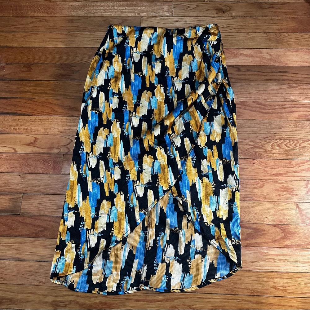 Lush Midi Skirt Abstract Front Slit Artsy S